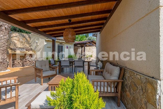 4 soverom Villa til salgs i La Pobla de Vallbona - € 575 000 (Ref: 9057158)