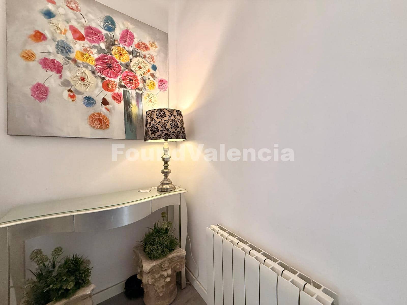 3 soveværelse Lejlighed til salg i Valencia by - € 345.000 (Ref: 9058683)