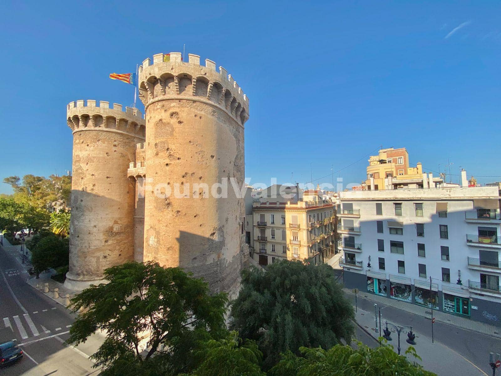 3 soveværelse Lejlighed til salg i Valencia by - € 345.000 (Ref: 9058683)