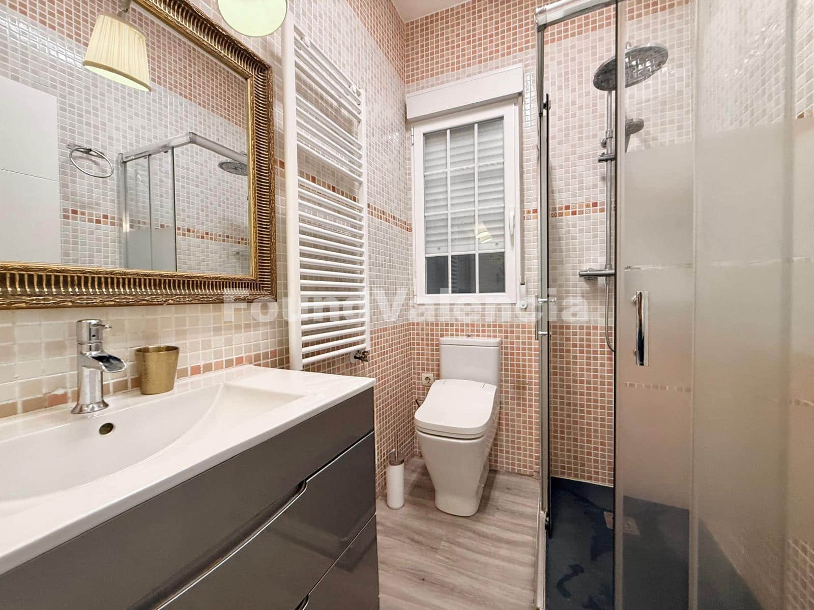 3 soveværelse Lejlighed til salg i Valencia by - € 345.000 (Ref: 9058683)