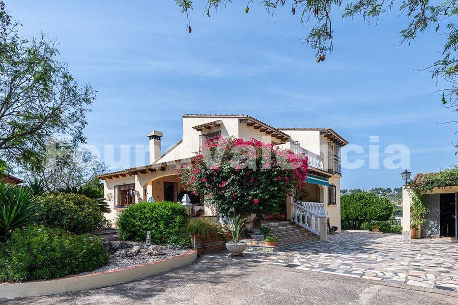 5 chambre Villa/Maison à vendre à Alberic - 394 000 € (Ref: 9074652)