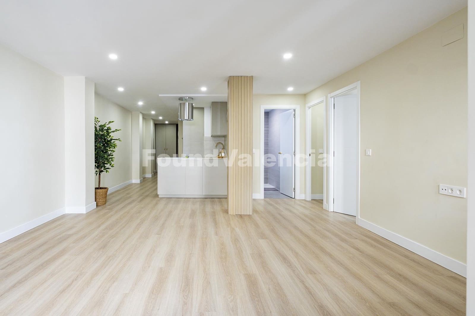 2 soverom Leilighet til salgs i Valencia by - € 445 000 (Ref: 9165387)