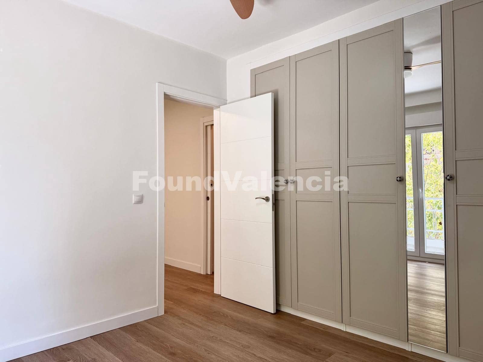 2 soveværelse Lejlighed til salg i Valencia by - € 400.000 (Ref: 9190720)