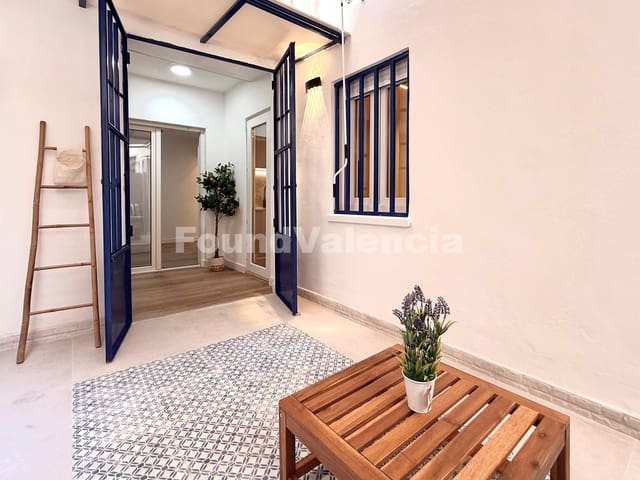 2 bedroom Apartment for sale in Valencia city - € 400,000 (Ref: 9190720)