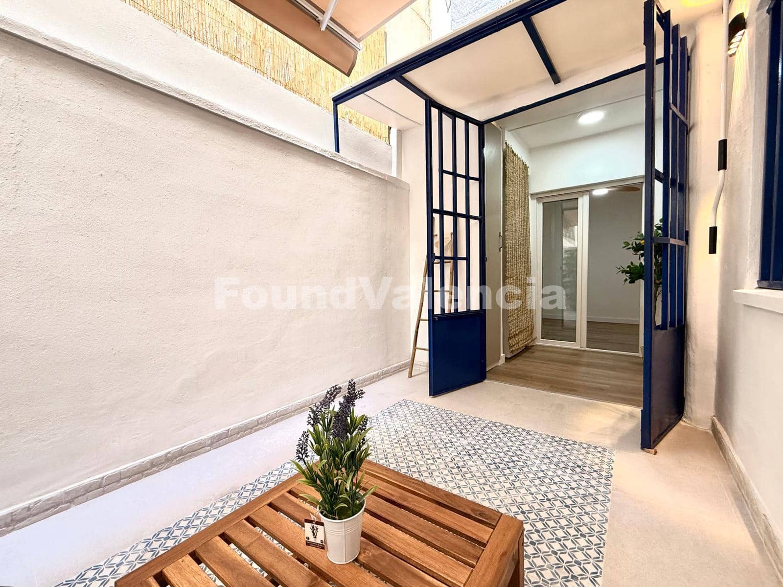 2 soveværelse Lejlighed til salg i Valencia by - € 400.000 (Ref: 9190720)