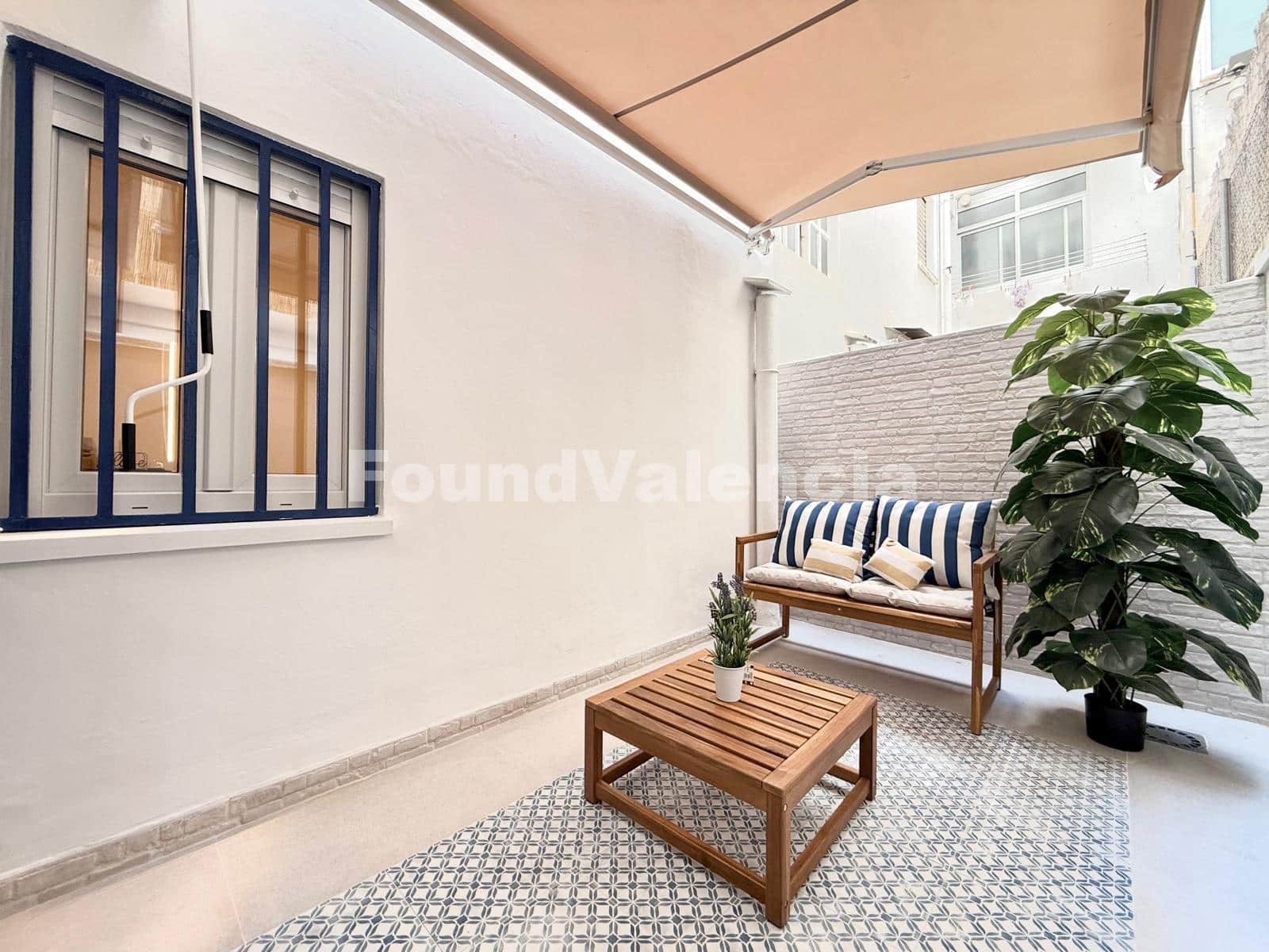 2 soveværelse Lejlighed til salg i Valencia by - € 400.000 (Ref: 9190720)