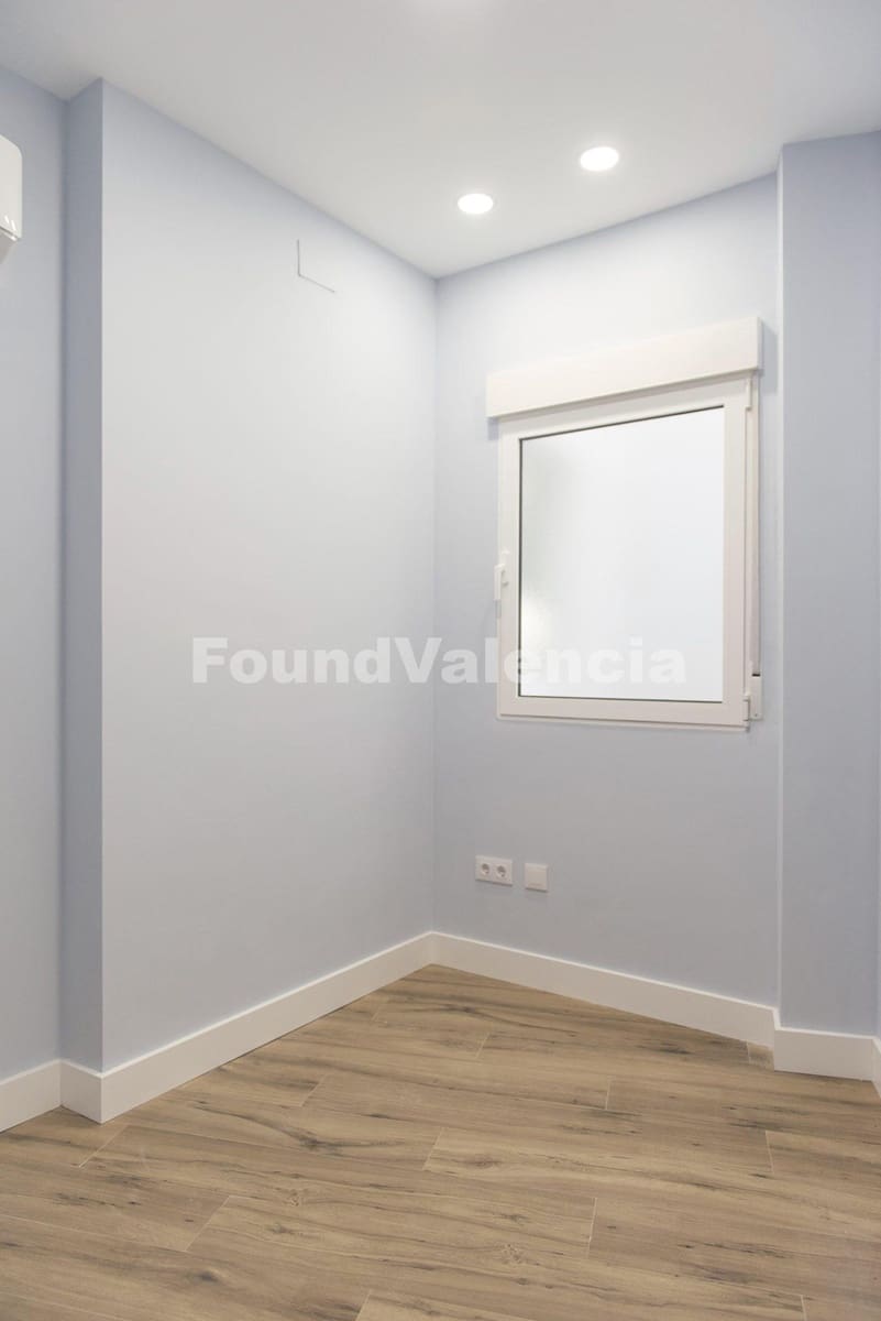 3 bedroom Apartment for sale in Valencia city - € 840,000 (Ref: 9206101)