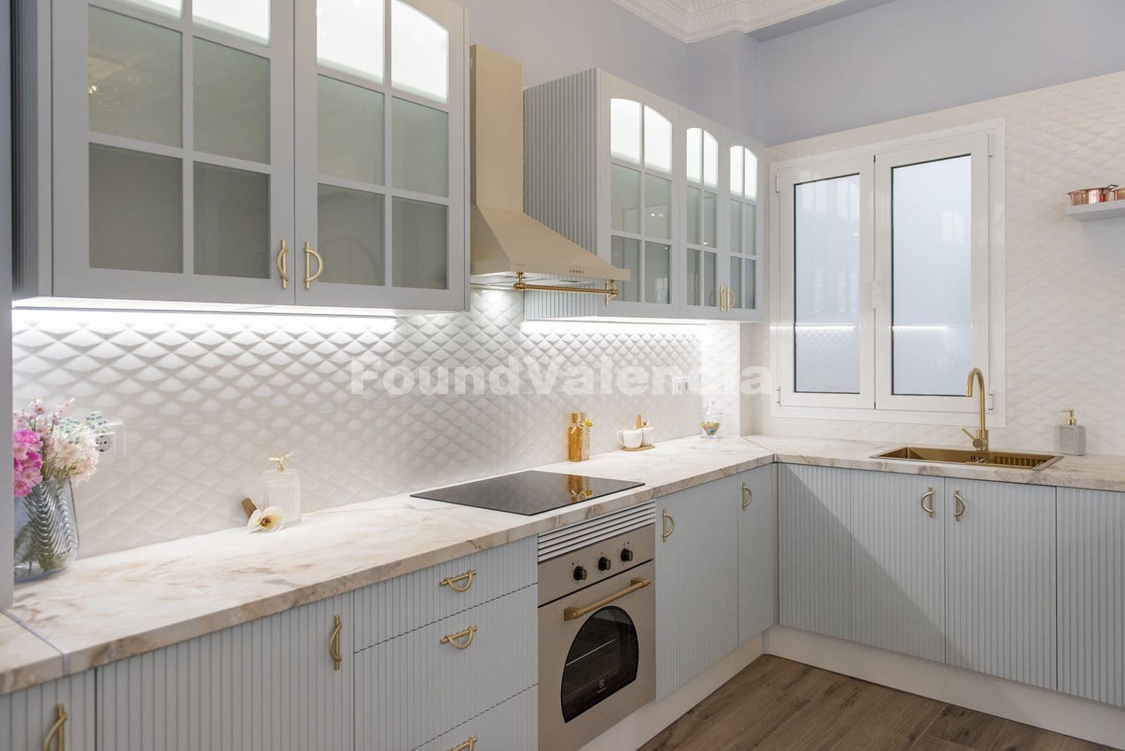 3 bedroom Apartment for sale in Valencia city - € 840,000 (Ref: 9206101)