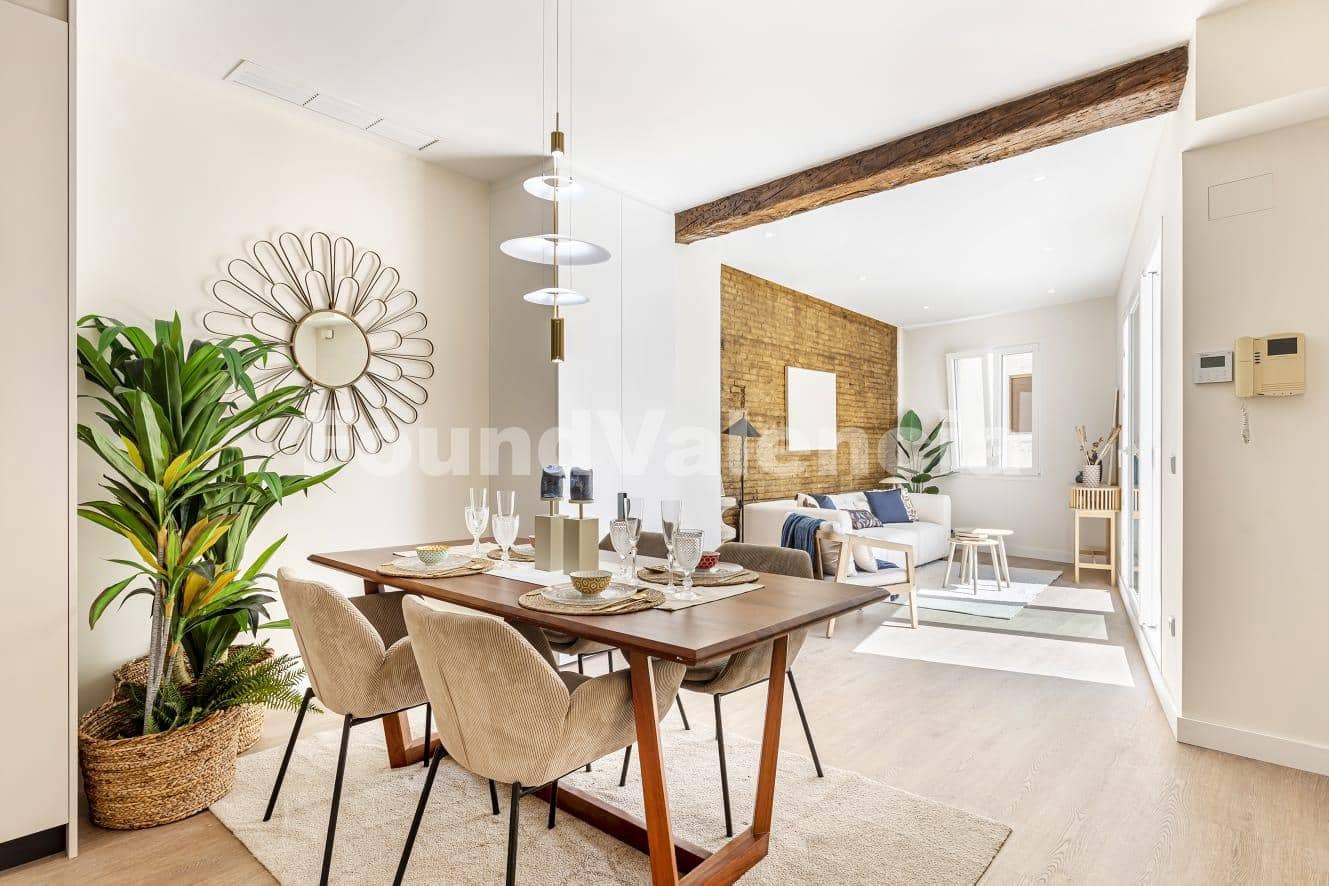 Apartamento de 2 habitaciones en València ciudad en venta - 825.000 € (Ref: 9232007)