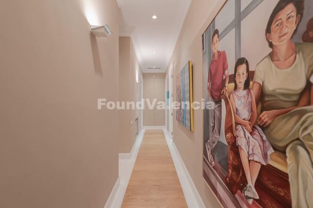 7 chambre Appartement à vendre à Valence ville - 2 800 000 € (Ref: 9235821)