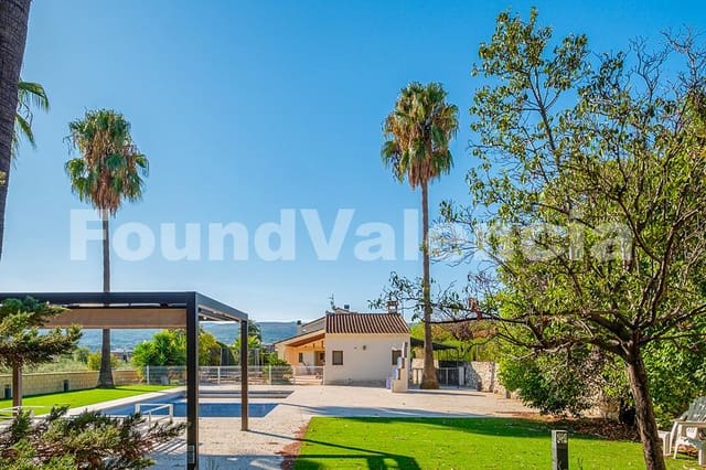 3 bedroom Villa for sale in Ontinyent - € 690,000 (Ref: 9262022)