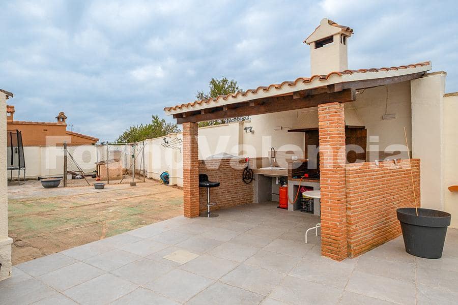 6 camera da letto Villa in vendita in La Pobla de Vallbona - 730.000 € (Rif: 9262023)