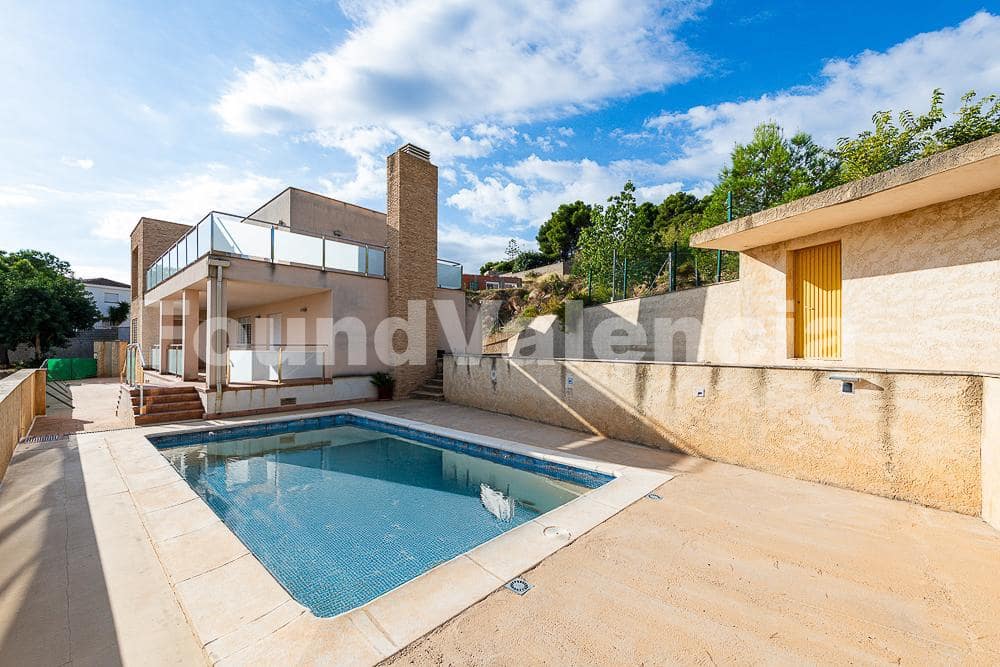 4 camera da letto Villa in vendita in Montroy - 290.000 € (Rif: 9263874)
