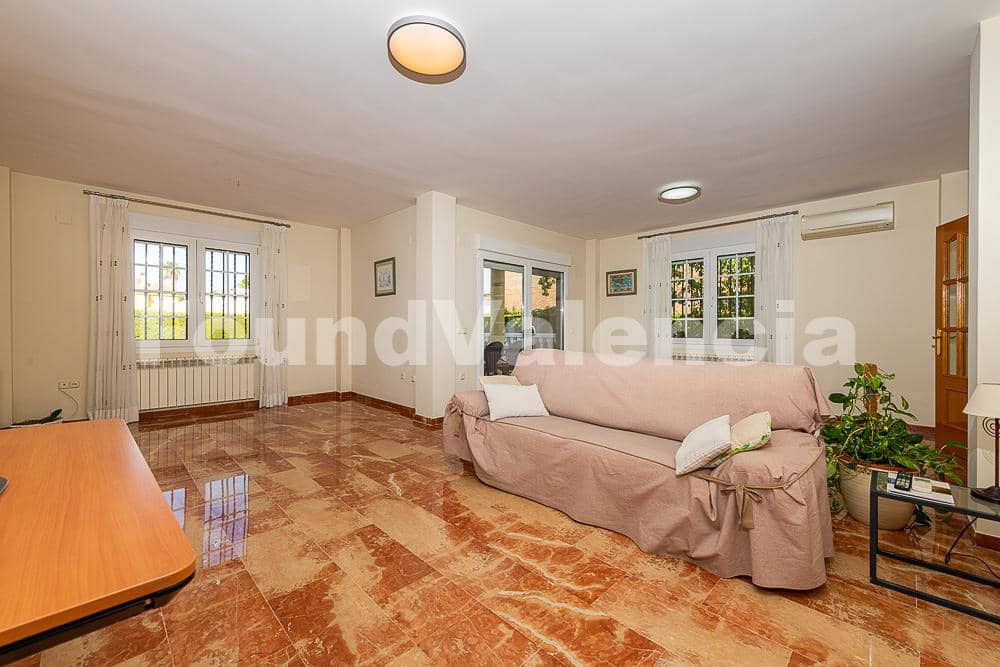 5 soverom Villa til salgs i L'Eliana - € 639 000 (Ref: 9268986)