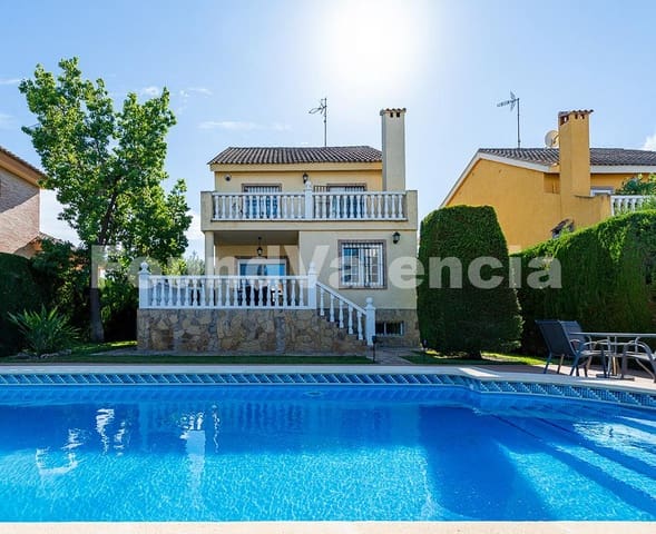 5 soverom Villa til salgs i L'Eliana - € 639 000 (Ref: 9268986)