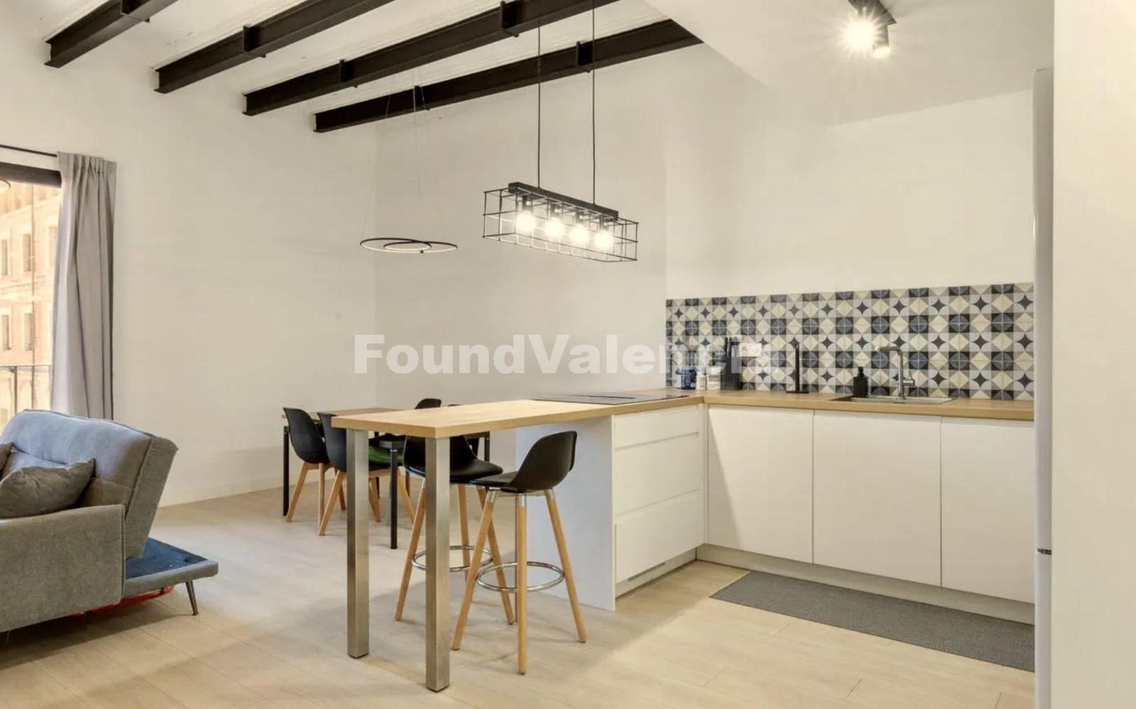 Apartamento de 2 habitaciones en València ciudad en venta - 435.000 € (Ref: 9357940)