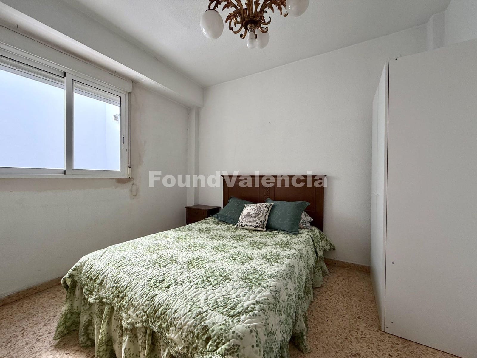 4 slaapkamer Appartement te koop in Valencia stad - € 320.000 (Ref: 9402744)