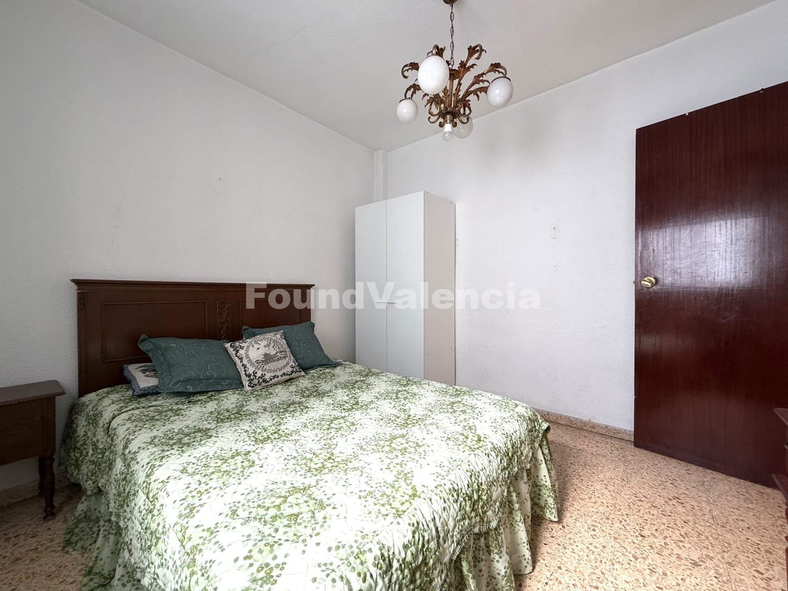 4 slaapkamer Appartement te koop in Valencia stad - € 320.000 (Ref: 9402744)