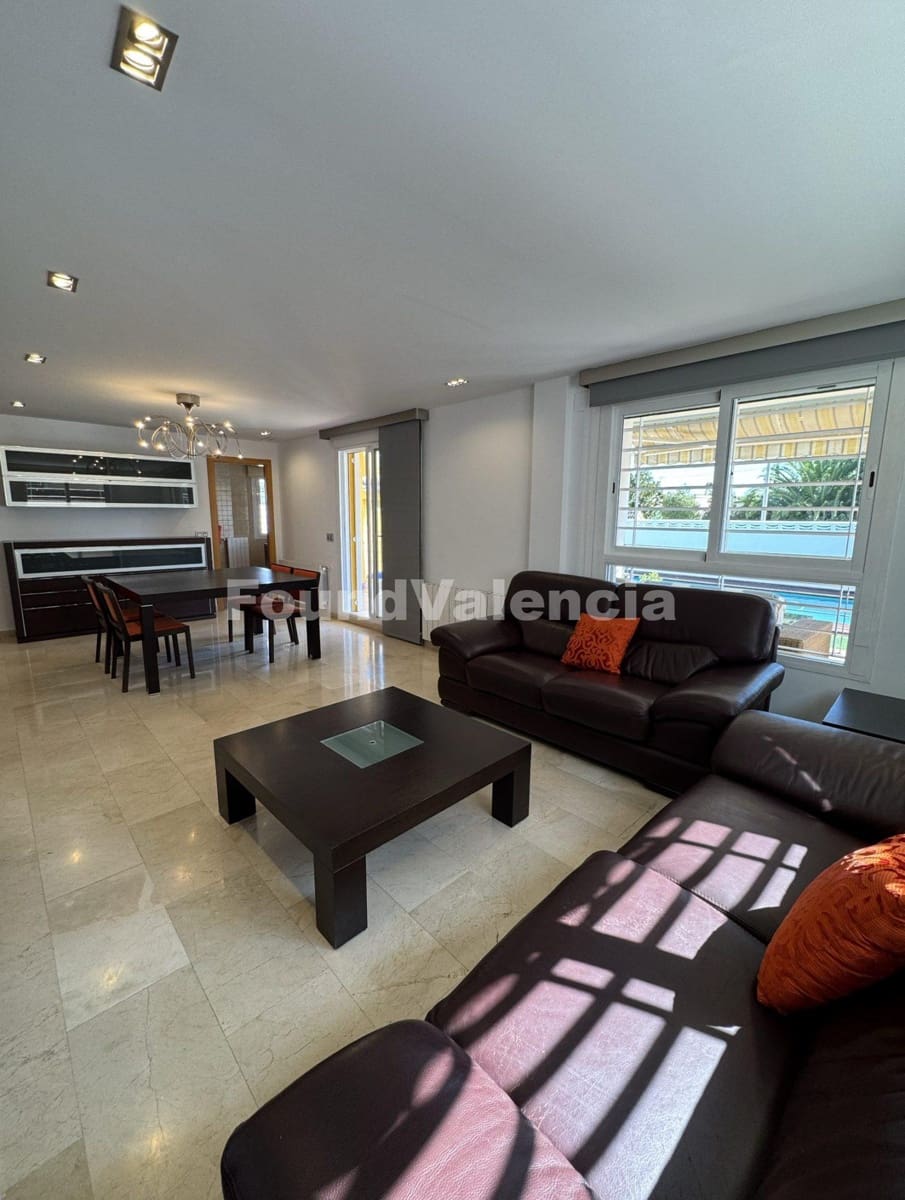 4 chambre Villa/Maison à vendre à La Pobla de Vallbona - 625 000 € (Ref: 9436553)