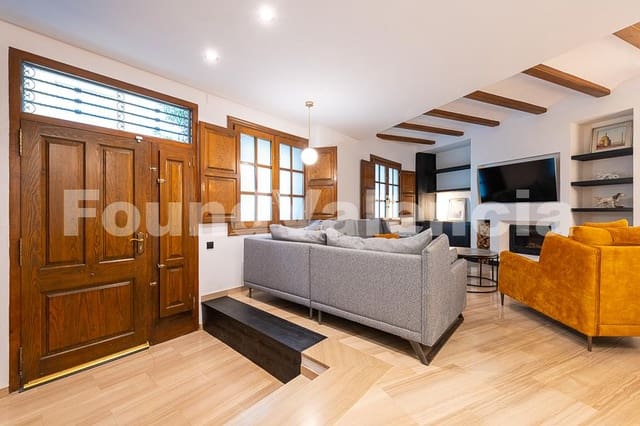 4 soveværelse Villa til salg i Gandia - € 590.000 (Ref: 9448509)