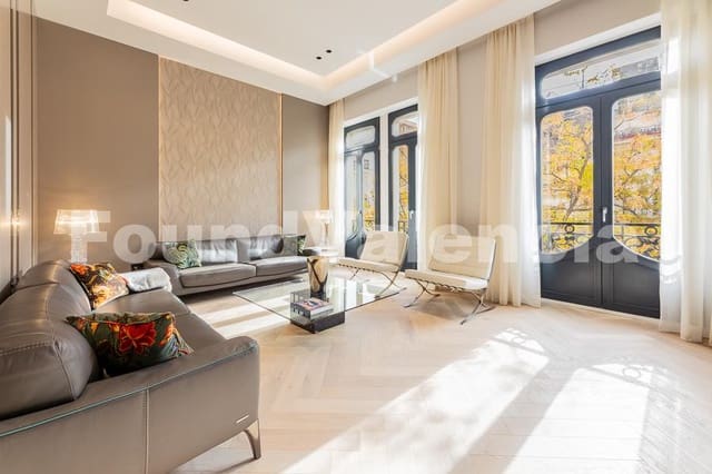 Apartamento de 5 habitaciones en València ciudad en venta - 3.900.000 € (Ref: 9465047)