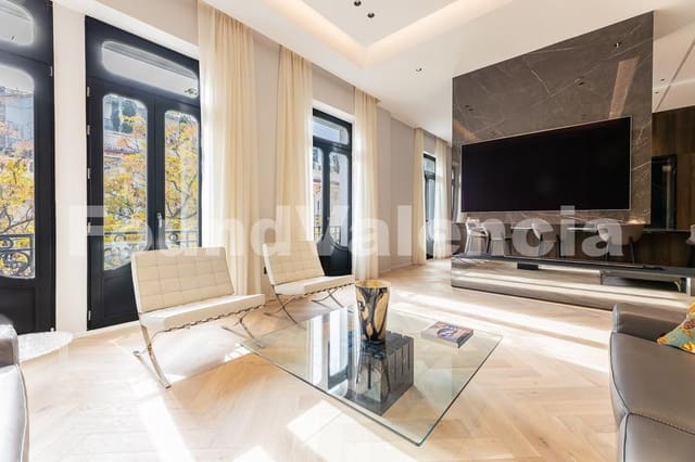 Apartamento de 5 habitaciones en València ciudad en venta - 3.900.000 € (Ref: 9465047)