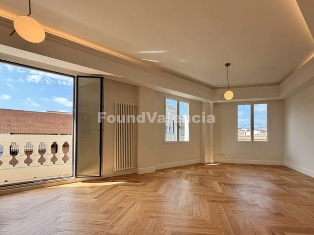3 sypialnia Apartament na sprzedaż w Miasto Walencja - 750 000 € (Ref: 9503640)