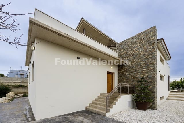 5 soveværelse Villa til salg i La Pobla de Vallbona - € 650.000 (Ref: 9561409)