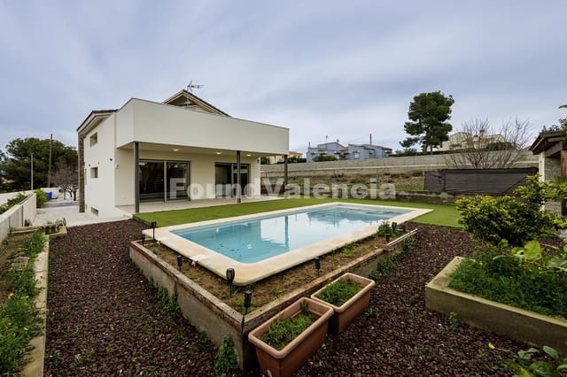 5 soveværelse Villa til salg i La Pobla de Vallbona - € 650.000 (Ref: 9561409)