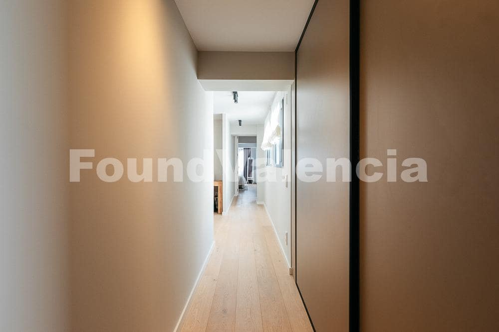 Apartamento de 4 habitaciones en València ciudad en venta - 920.000 € (Ref: 9594772)
