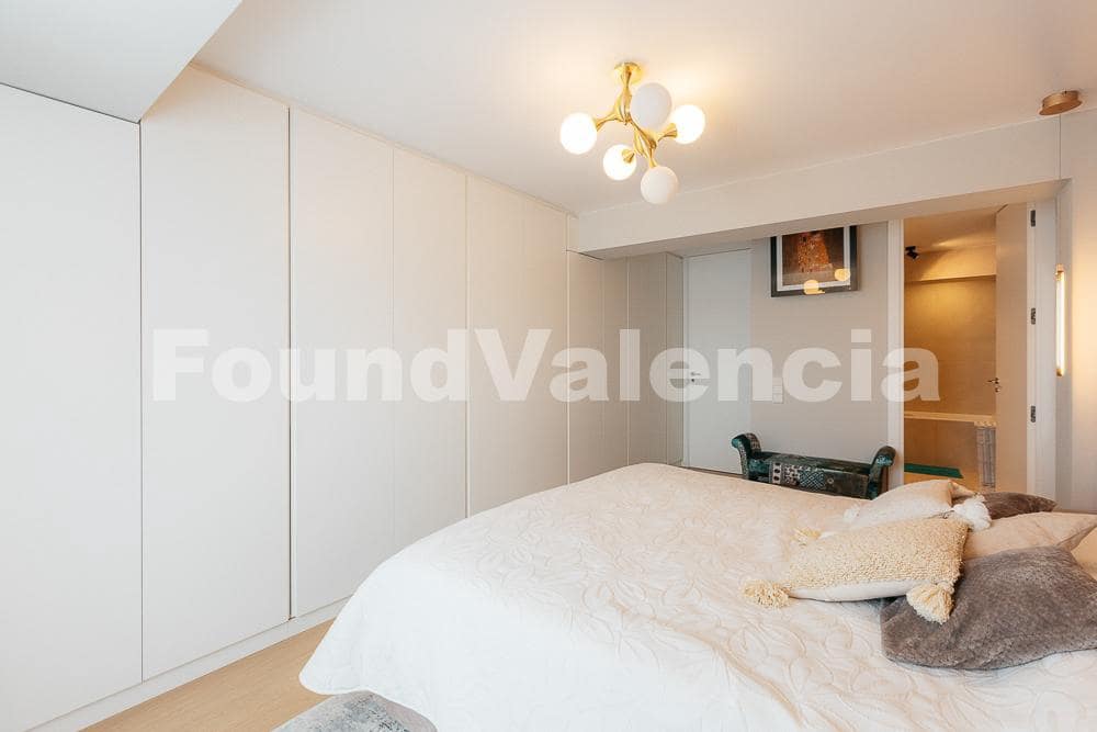 Apartamento de 4 habitaciones en València ciudad en venta - 920.000 € (Ref: 9594772)