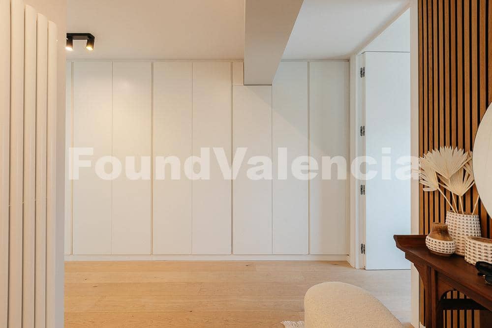Apartamento de 4 habitaciones en València ciudad en venta - 920.000 € (Ref: 9594772)