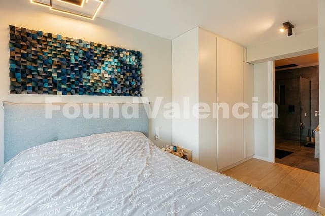 Apartamento de 4 habitaciones en València ciudad en venta - 920.000 € (Ref: 9594772)