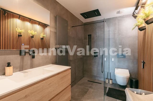 Apartamento de 4 habitaciones en València ciudad en venta - 920.000 € (Ref: 9594772)
