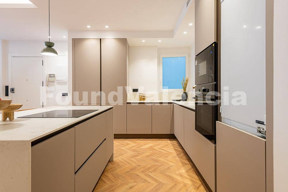 3 soverom Leilighet til salgs i Valencia by - € 946 000 (Ref: 9598695)