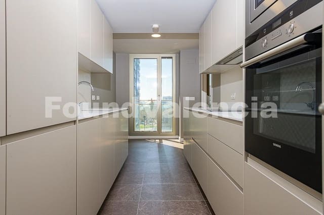 4 chambre Appartement à vendre à Valence ville - 1 200 000 € (Ref: 9637211)