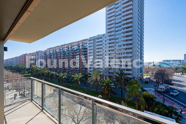 4 chambre Appartement à vendre à Valence ville - 1 200 000 € (Ref: 9637211)