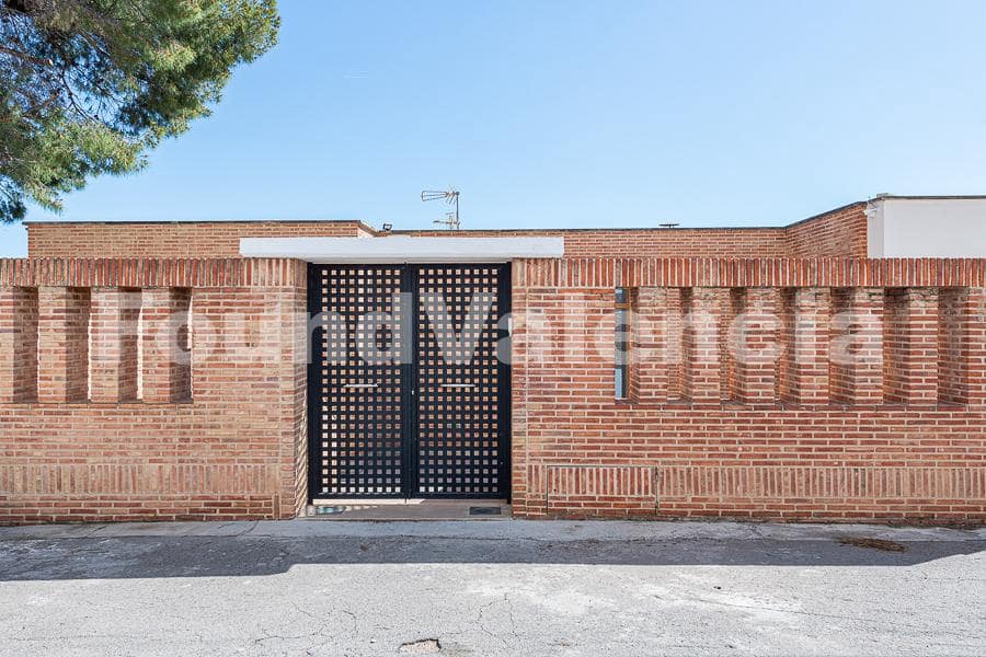 Chalet de 5 habitaciones en Sagunto / Sagunt en venta - 1.430.000 € (Ref: 9673922)