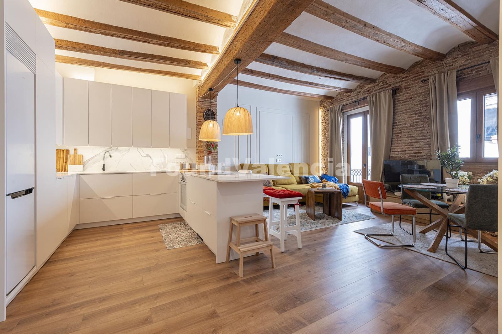 2 slaapkamer Appartement te koop in Valencia stad - € 450.000 (Ref: 9676986)