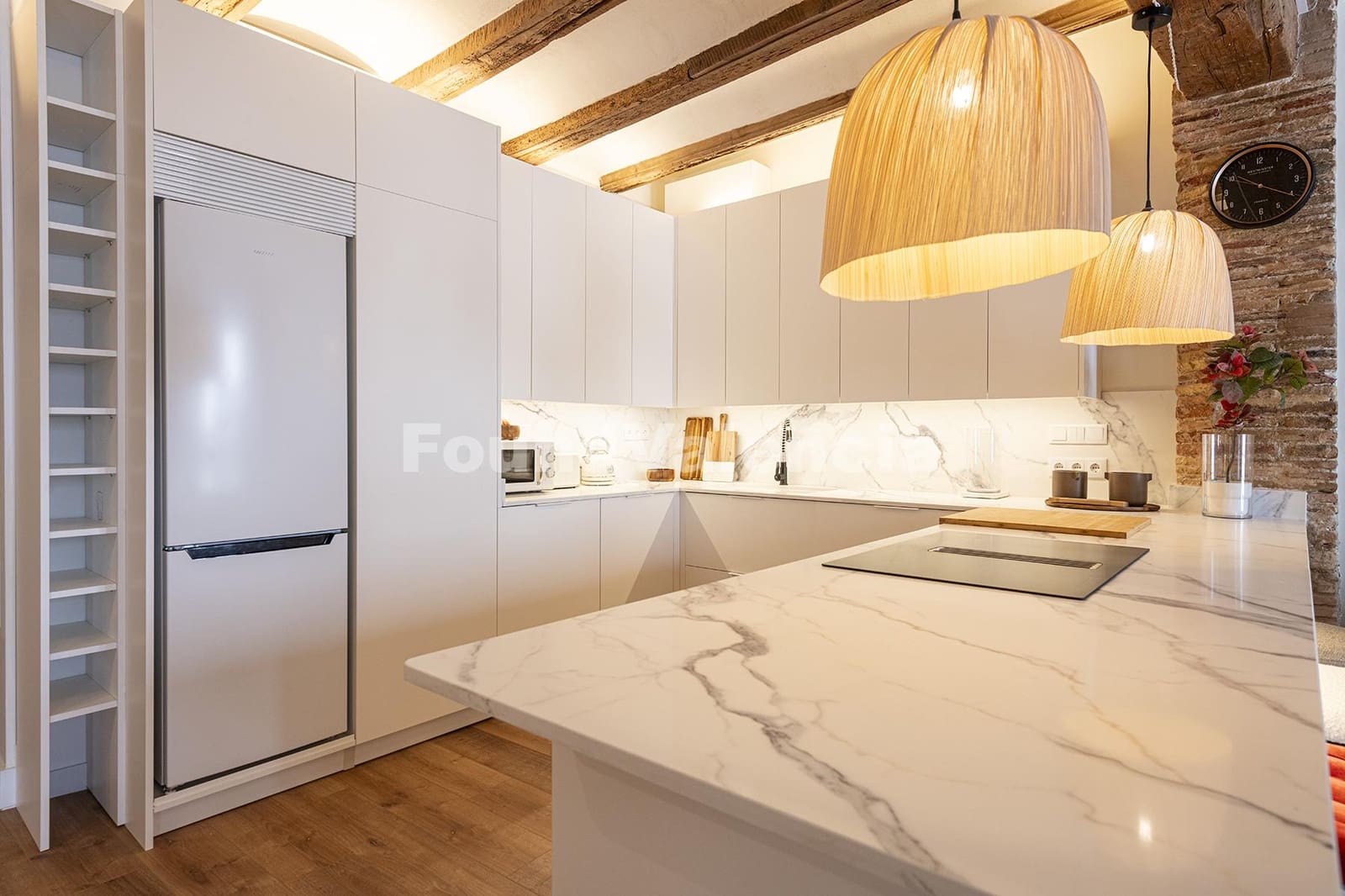 2 slaapkamer Appartement te koop in Valencia stad - € 450.000 (Ref: 9676986)