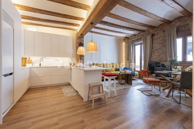 2 slaapkamer Appartement te koop in Valencia stad - € 450.000 (Ref: 9676986)