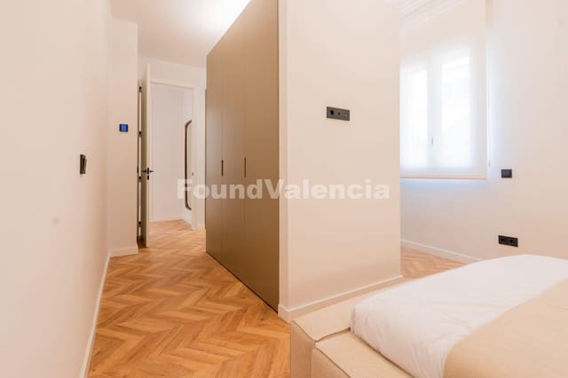 3 soveværelse Lejlighed til salg i Valencia by - € 883.000 (Ref: 9714599)