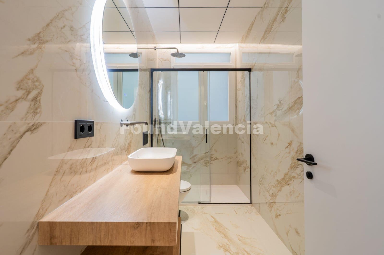 3 soveværelse Lejlighed til salg i Valencia by - € 883.000 (Ref: 9714599)