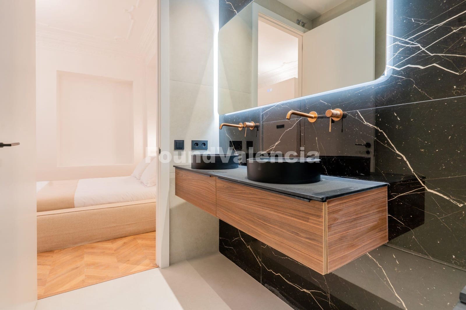 3 soveværelse Lejlighed til salg i Valencia by - € 883.000 (Ref: 9714599)