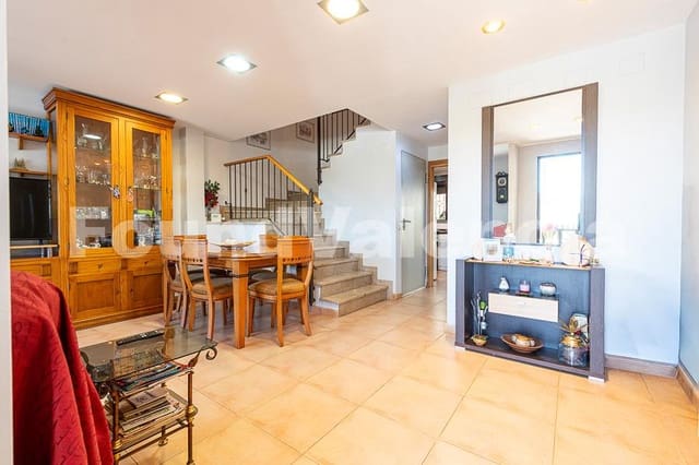 3 Zimmer Villa zu verkaufen in L'Eliana - 425.000 € (Ref: 9719687)