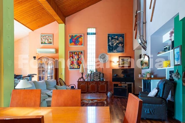 3 bedroom Villa for sale in L'Eliana - € 690,000 (Ref: 9719688)