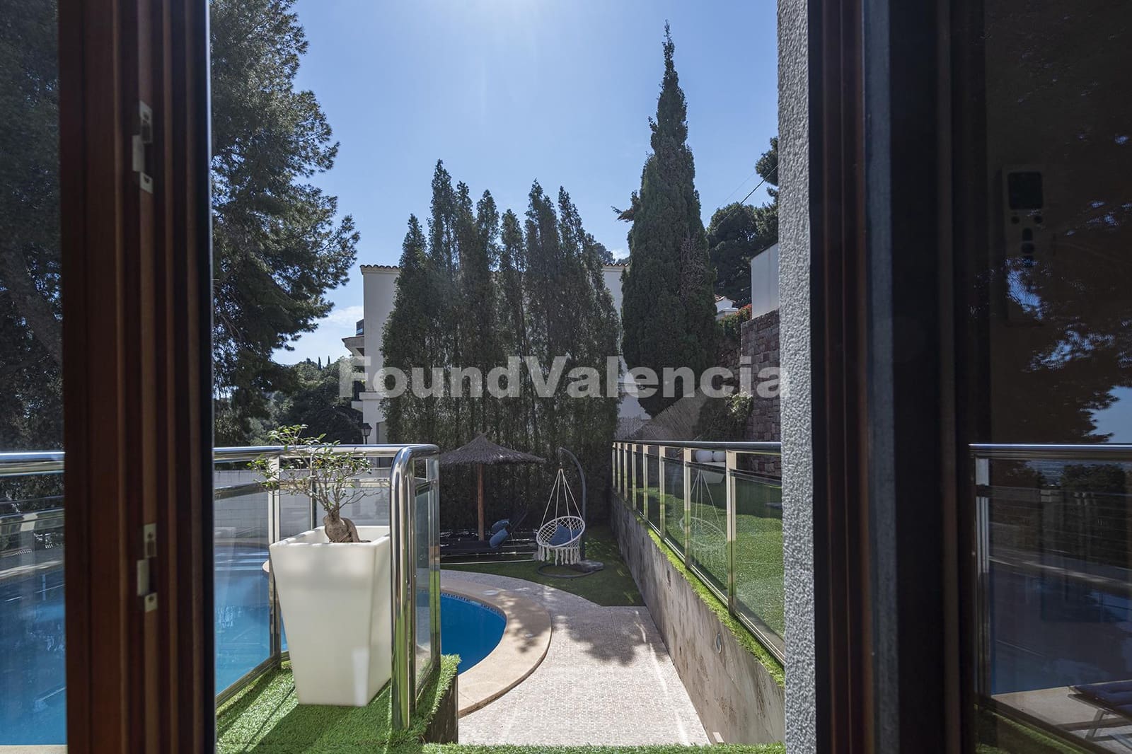 5 bedroom Villa for sale in Sagunto / Sagunt - € 1,430,000 (Ref: 9721408)