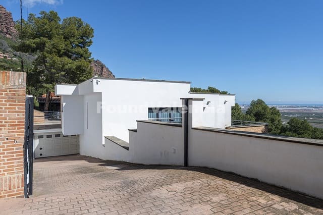 5 bedroom Villa for sale in Sagunto / Sagunt - € 1,430,000 (Ref: 9721408)