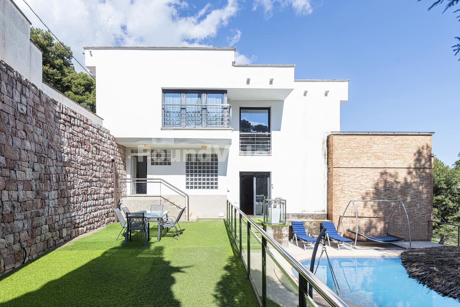 5 bedroom Villa for sale in Sagunto / Sagunt - € 1,430,000 (Ref: 9721408)