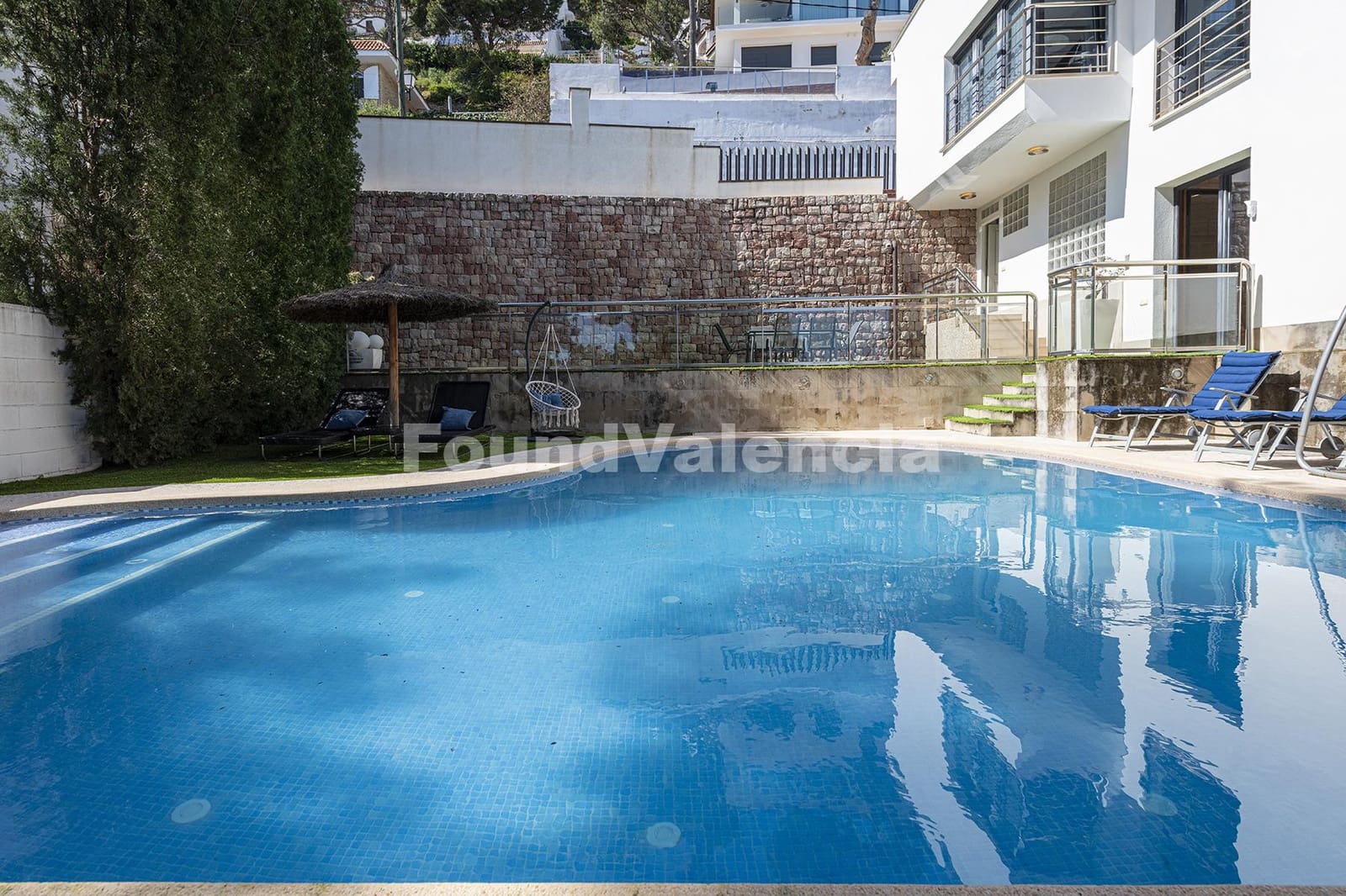 5 bedroom Villa for sale in Sagunto / Sagunt - € 1,430,000 (Ref: 9721408)